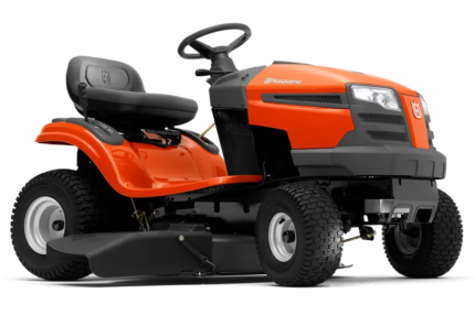 Tractor cortacésped Husqvarna TS 138 L con descarga lateral